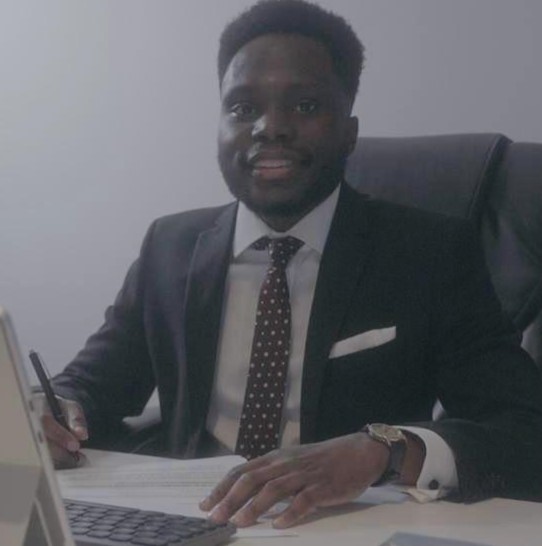 Rechtsanwalt Dennis Onaneye